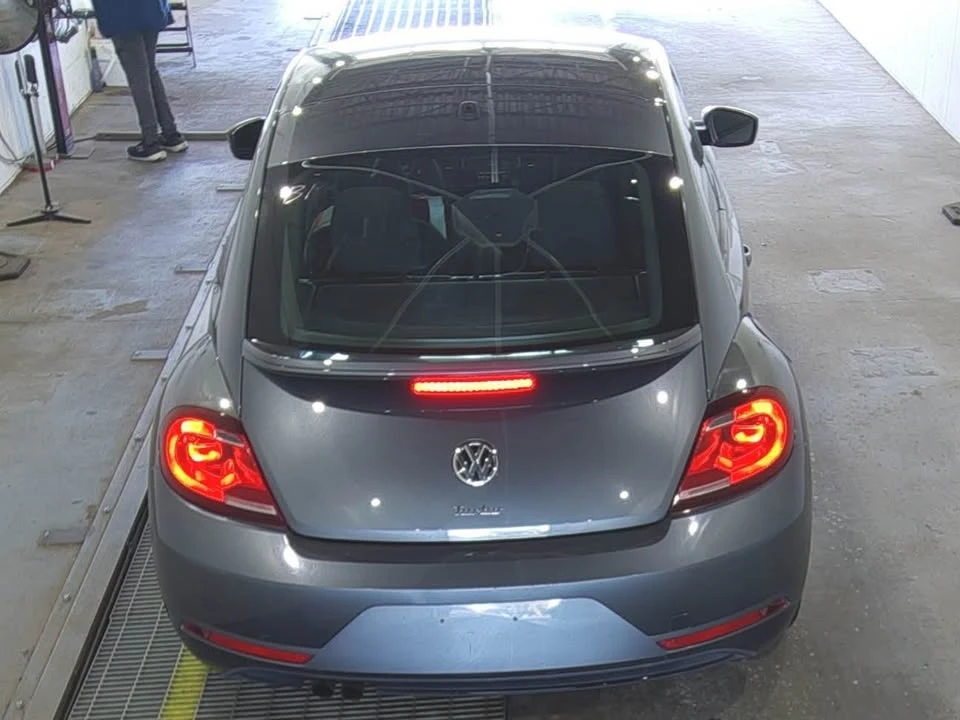 2018 Volkswagen A5 Beetle - Image 6 of 8