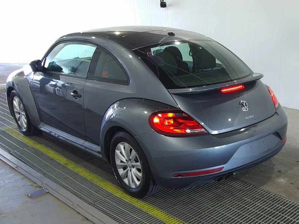 2018 Volkswagen A5 Beetle - Image 2 of 8
