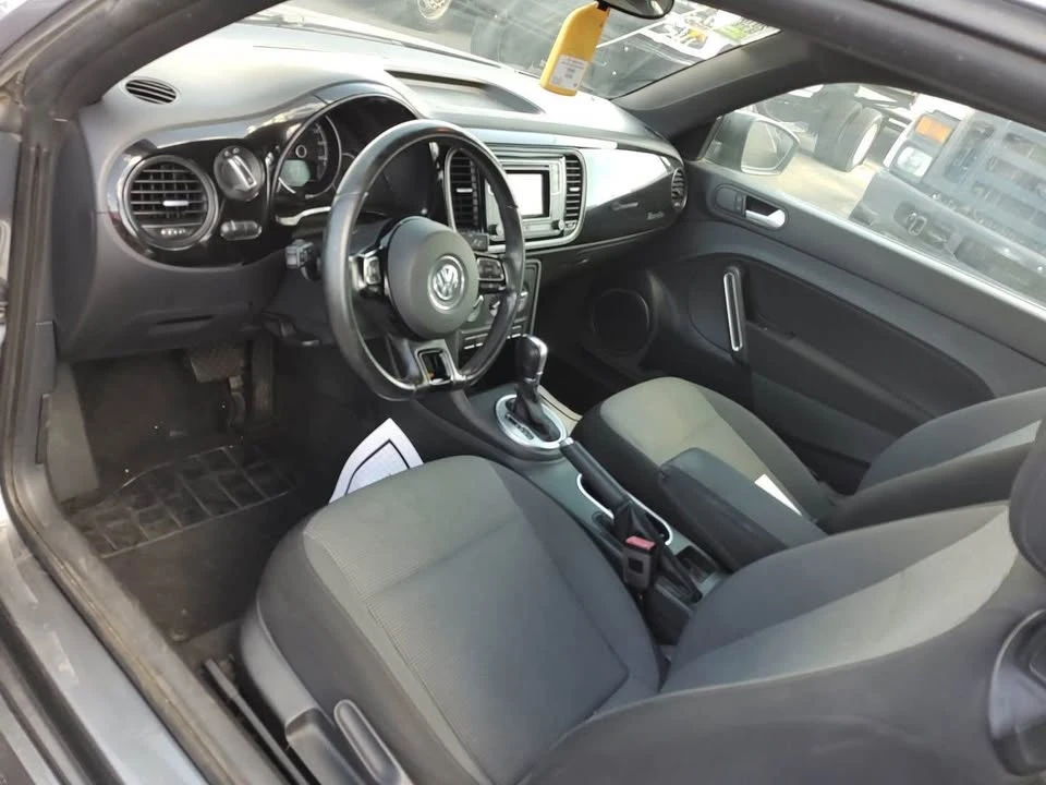 2018 Volkswagen A5 Beetle - Image 5 of 8