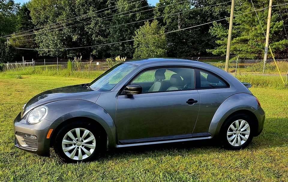 2018 Volkswagen A5 Beetle - Image 5 of 10