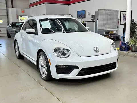 2018 Volkswagen Beetle 2.0T S
