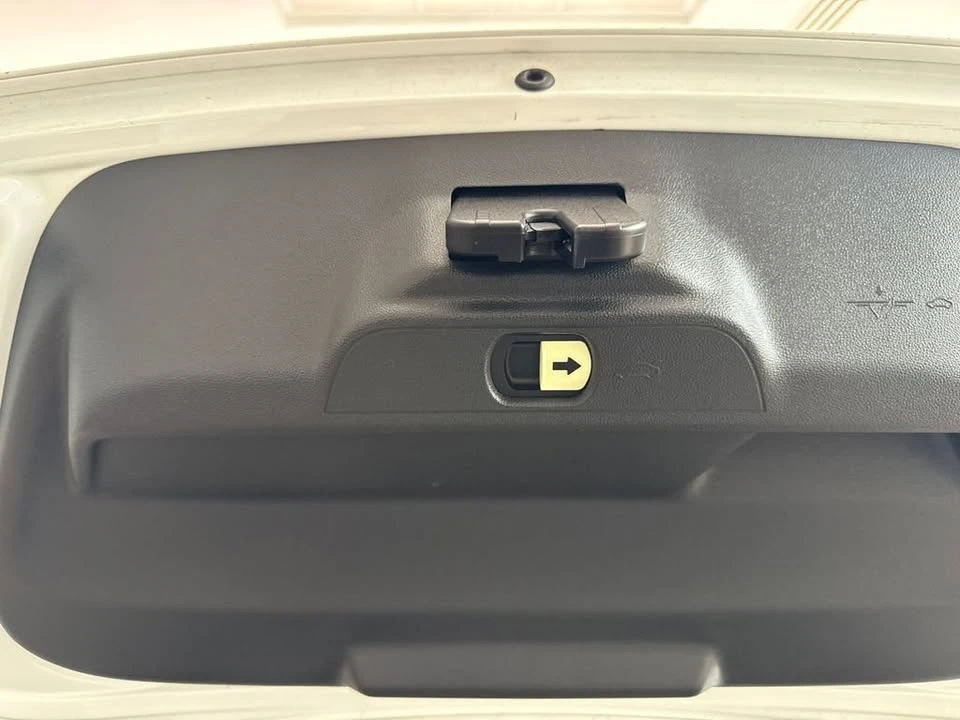 2018 Volkswagen A5 Beetle - Image 18 of 20