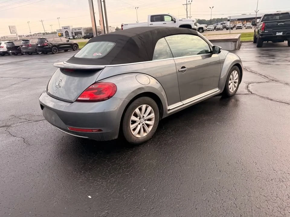 2018 Volkswagen A5 Beetle - Image 3 of 11