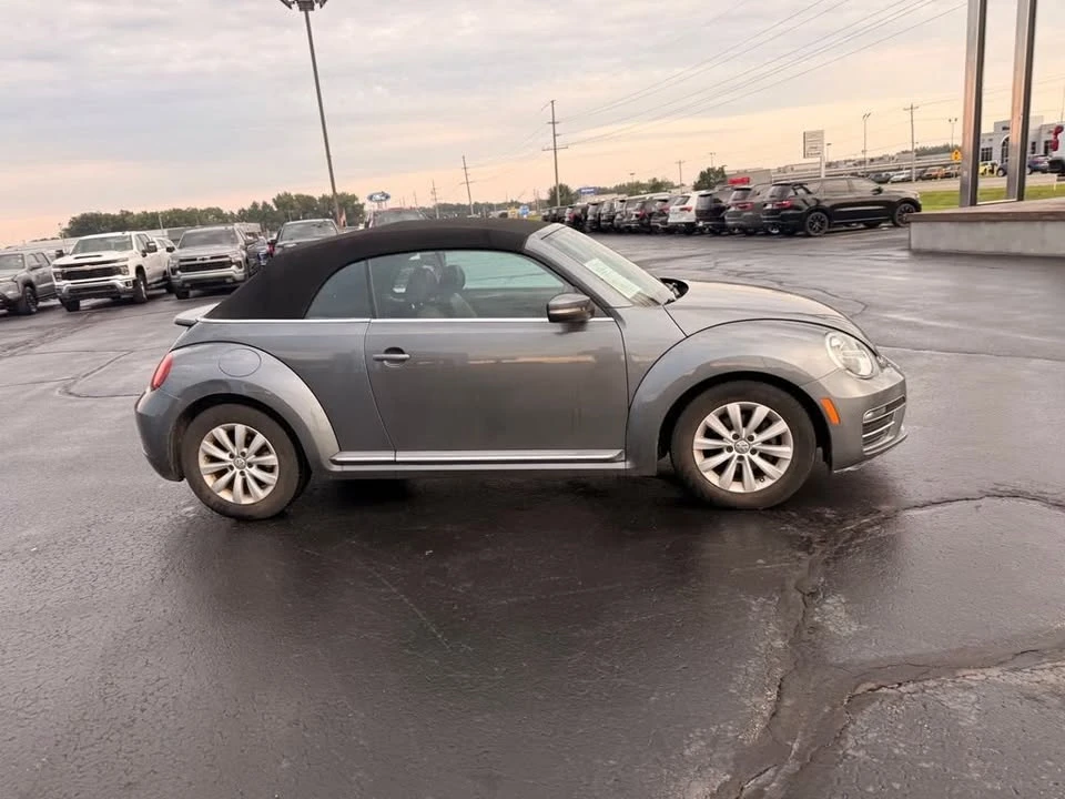 2018 Volkswagen A5 Beetle - Image 2 of 11