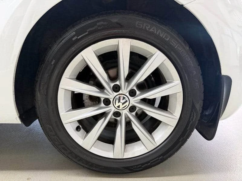 2018 Volkswagen A5 Beetle - Image 10 of 10