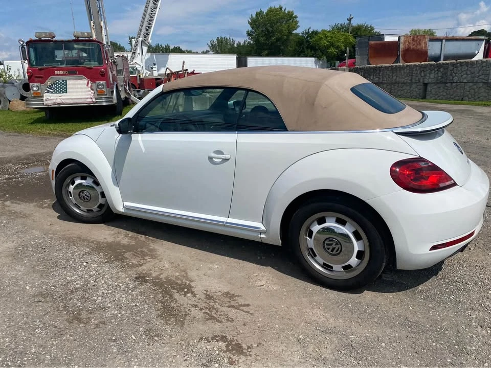 2018 Volkswagen A5 Beetle - Image 8 of 15