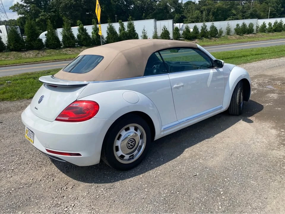 2018 Volkswagen A5 Beetle - Image 5 of 15