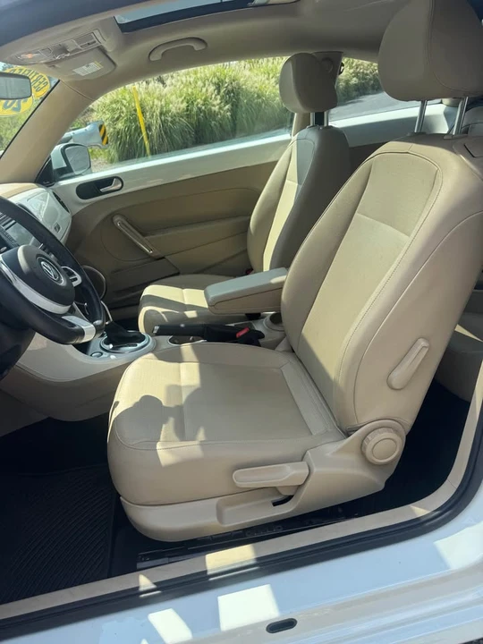 2018 Volkswagen A5 Beetle - Image 6 of 9