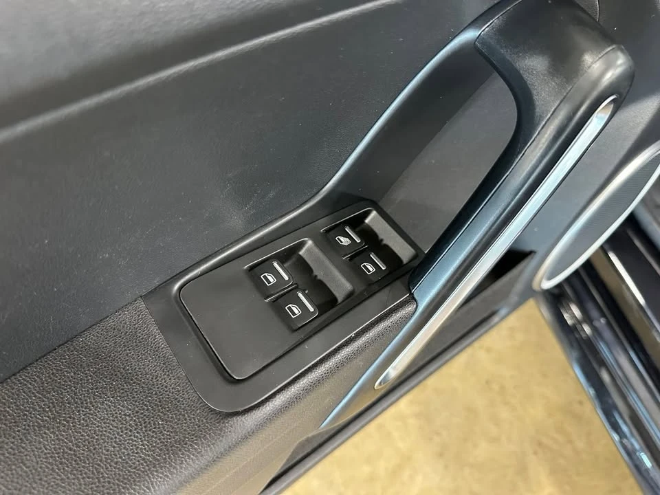 2018 Volkswagen A5 Beetle - Image 11 of 20