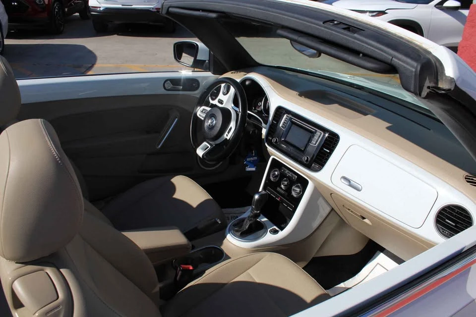 2018 Volkswagen A5 Beetle - Image 12 of 13