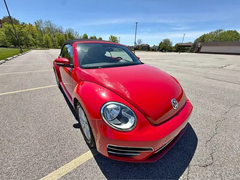 2018 Volkswagen Beetle 2.0T Turbo Convertible
