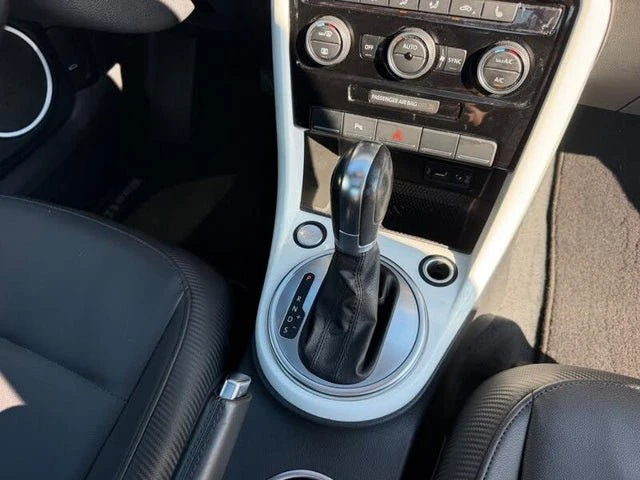 2018 Volkswagen A5 Beetle - Image 15 of 19