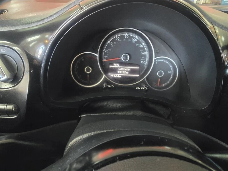 2018 Volkswagen A5 Beetle - Image 9 of 10