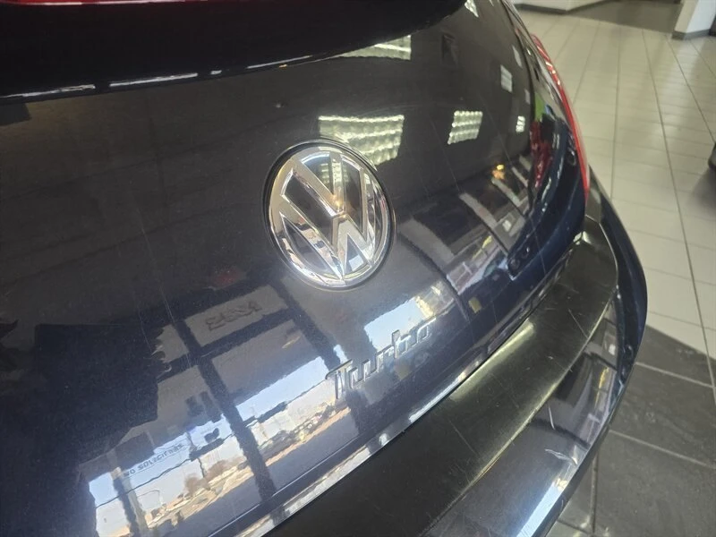 2018 Volkswagen A5 Beetle - Image 4 of 10