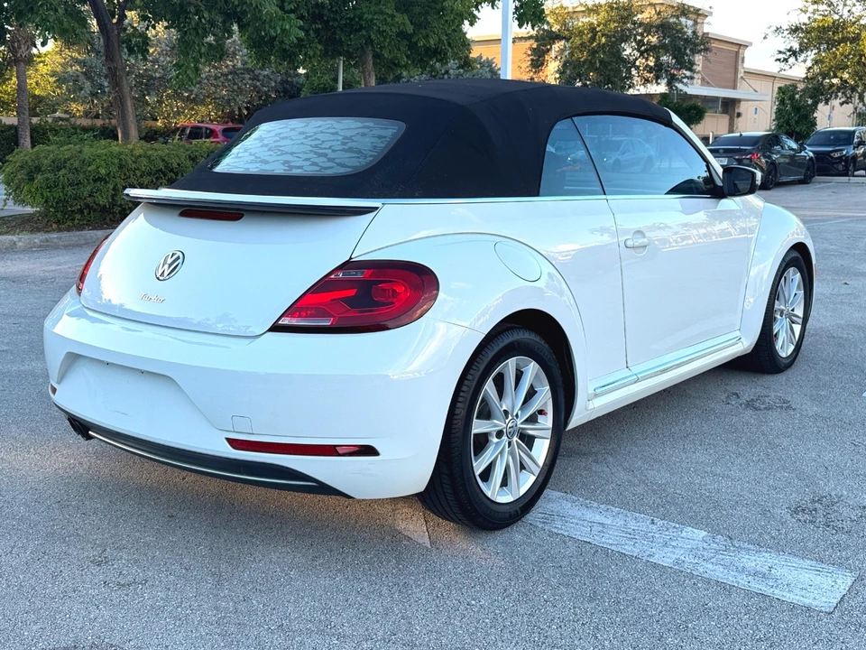 2018 Volkswagen A5 Beetle - Image 18 of 21