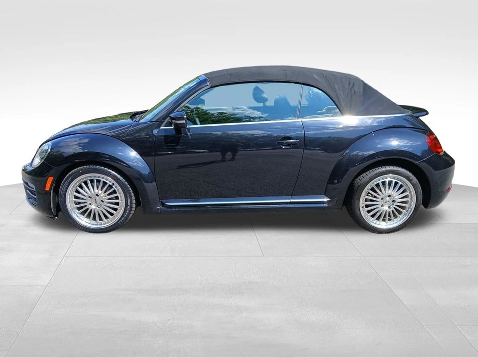 2018 Volkswagen A5 Beetle - Image 2 of 12