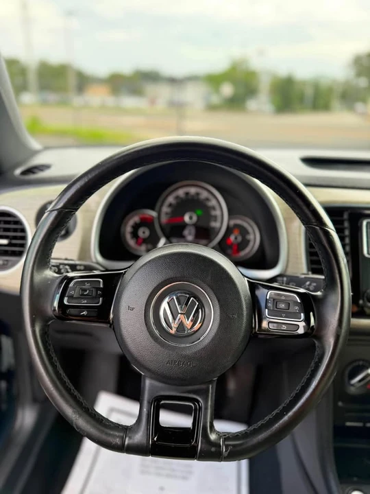 2018 Volkswagen A5 Beetle - Image 7 of 8