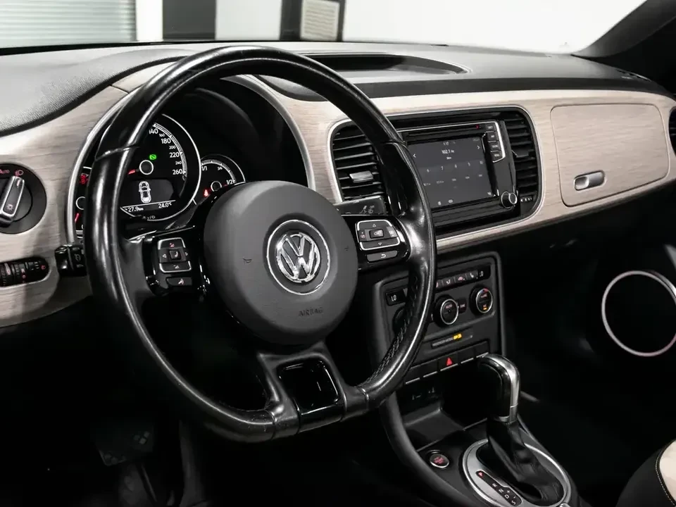 2018 Volkswagen A5 Beetle - Image 12 of 20