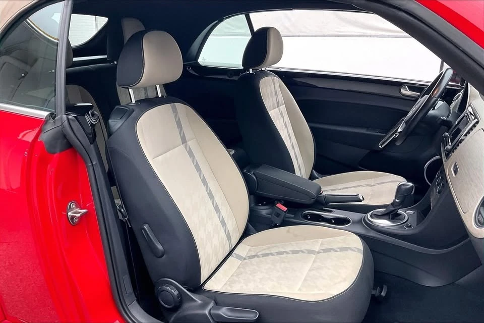2018 Volkswagen A5 Beetle - Image 9 of 15