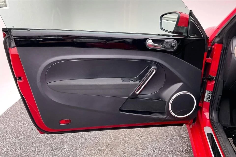2018 Volkswagen A5 Beetle - Image 10 of 15
