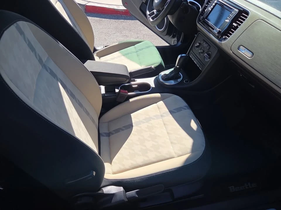 2018 Volkswagen A5 Beetle - Image 13 of 16