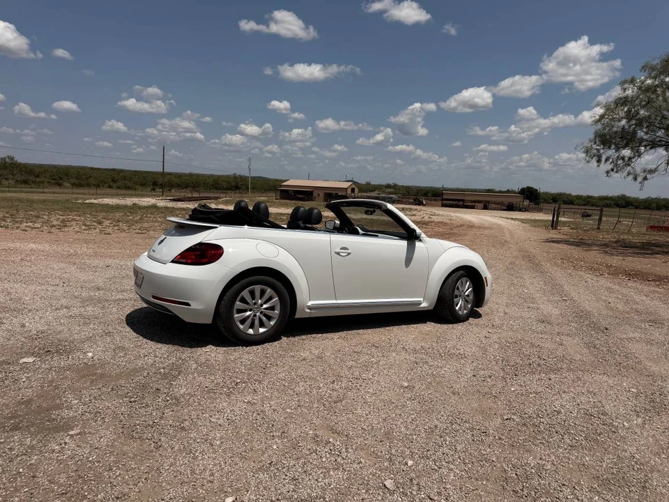2018 Volkswagen A5 Beetle - Image 4 of 7