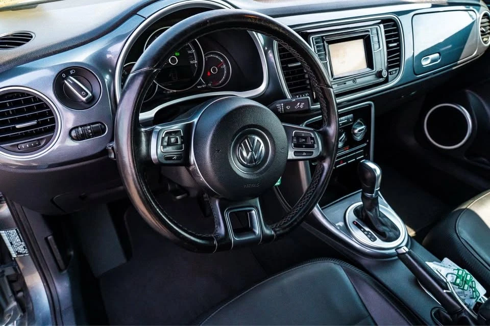 2018 Volkswagen A5 Beetle - Image 8 of 10