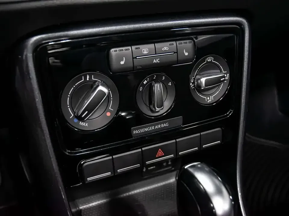 2018 Volkswagen A5 Beetle - Image 15 of 20
