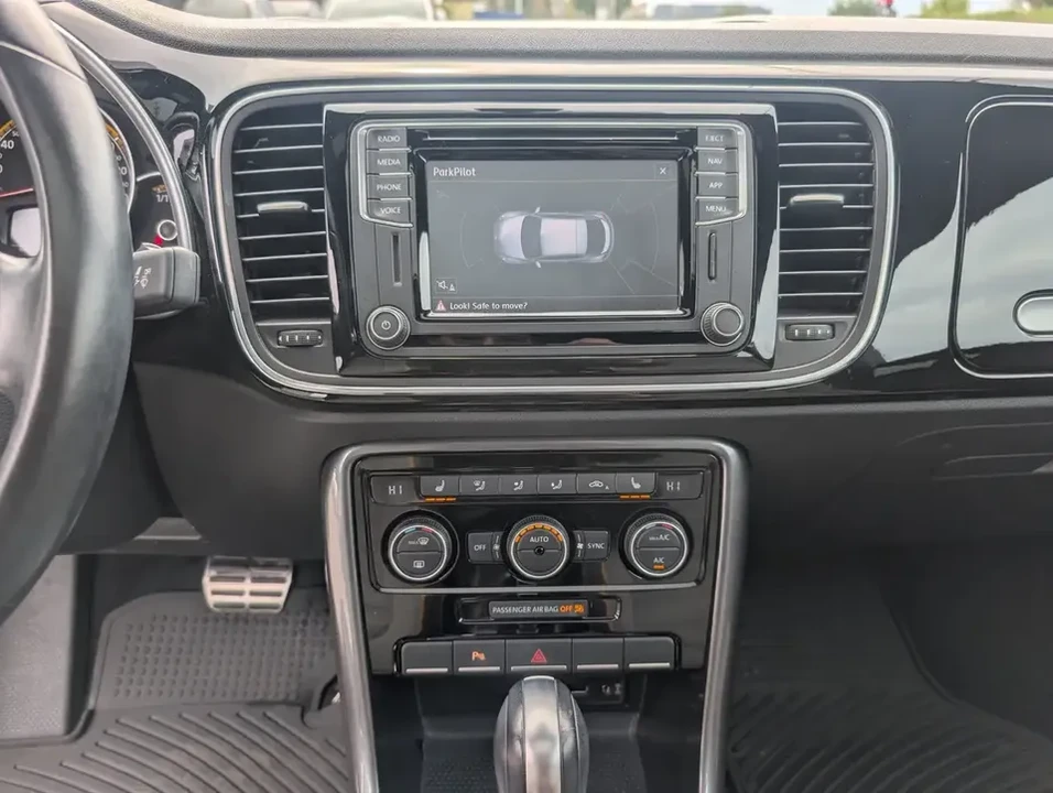 2018 Volkswagen A5 Beetle - Image 12 of 20