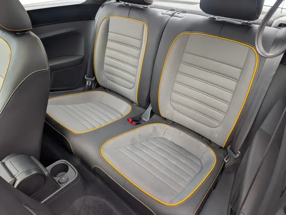 2018 Volkswagen A5 Beetle - Image 16 of 20