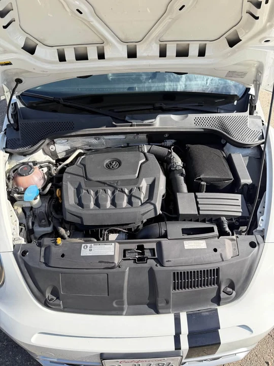 2018 Volkswagen A5 Beetle - Image 10 of 12