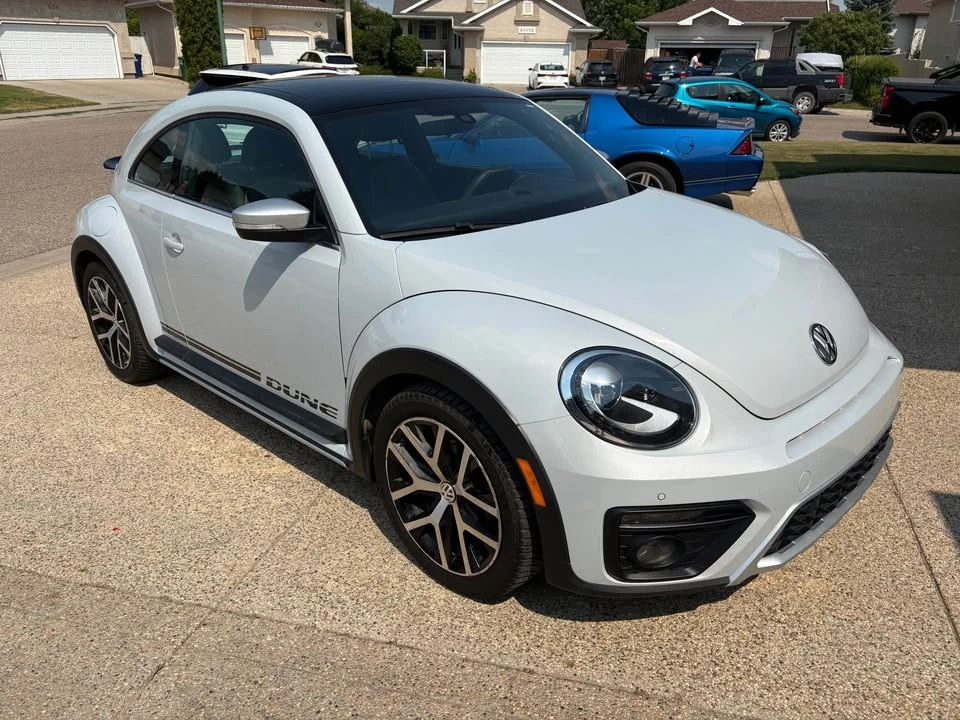 2018 Volkswagen A5 Beetle - Image 2 of 9