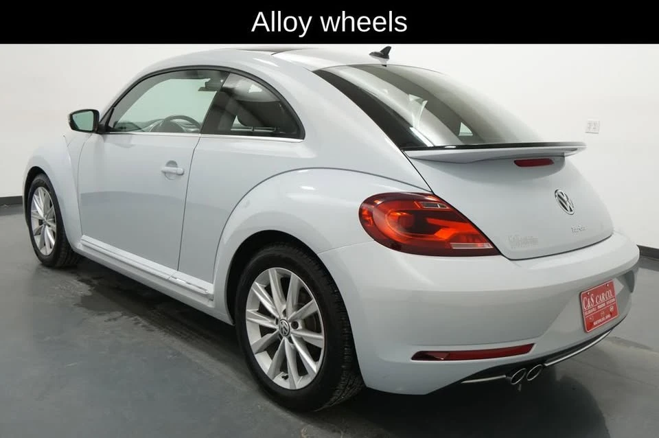 2018 Volkswagen A5 Beetle - Image 5 of 20