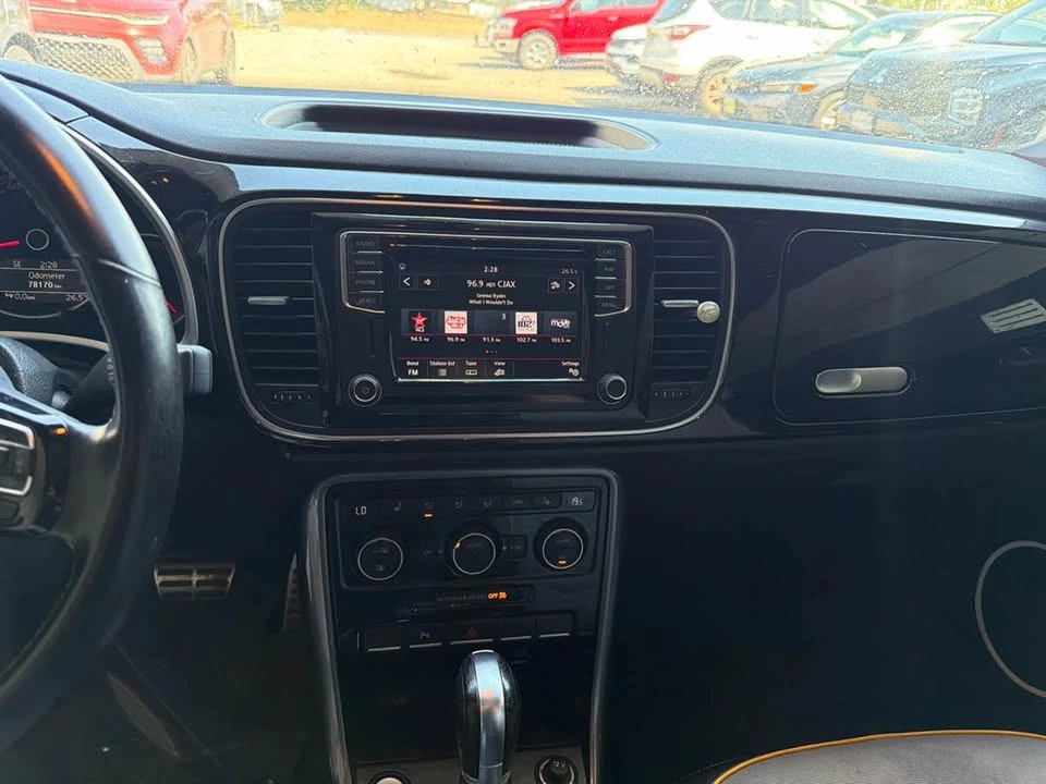 2018 Volkswagen A5 Beetle - Image 13 of 16