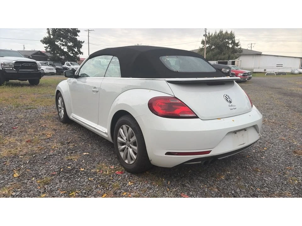 2018 Volkswagen A5 Beetle - Image 3 of 4