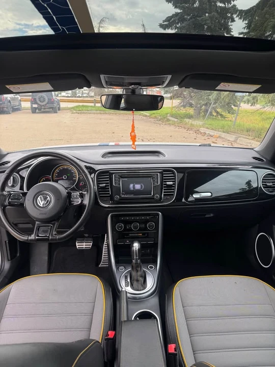 2018 Volkswagen A5 Beetle - Image 17 of 20