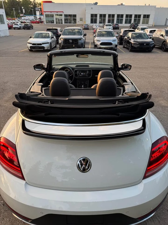 2018 Volkswagen A5 Beetle - Image 17 of 19