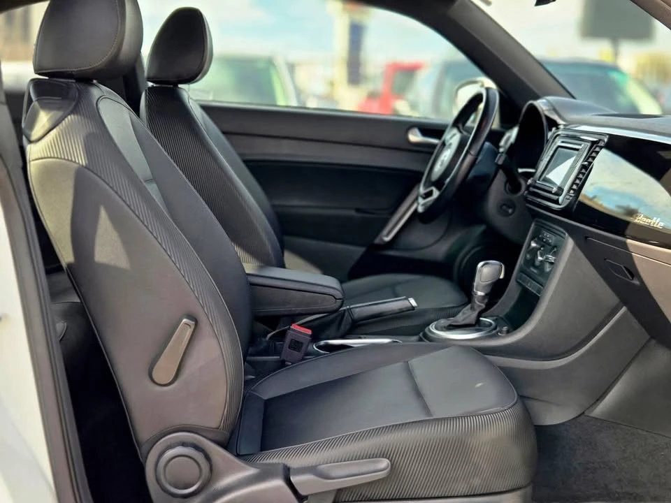 2018 Volkswagen A5 Beetle - Image 16 of 20
