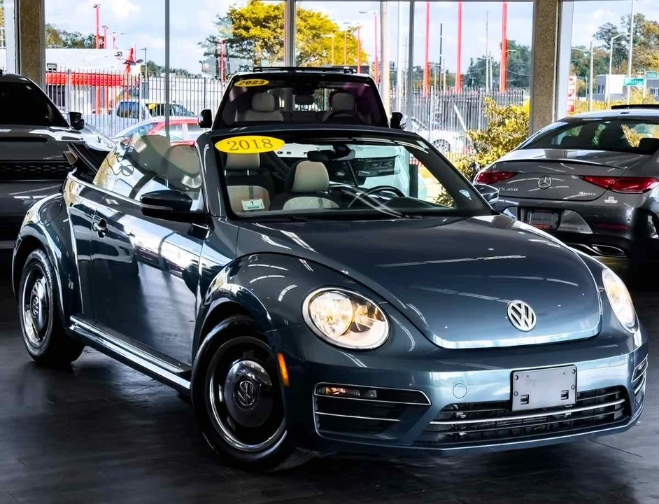 2018 Volkswagen A5 Beetle - Image 2 of 12