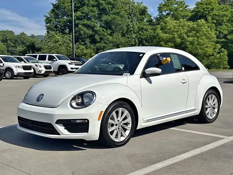 2018 Volkswagen Beetle S