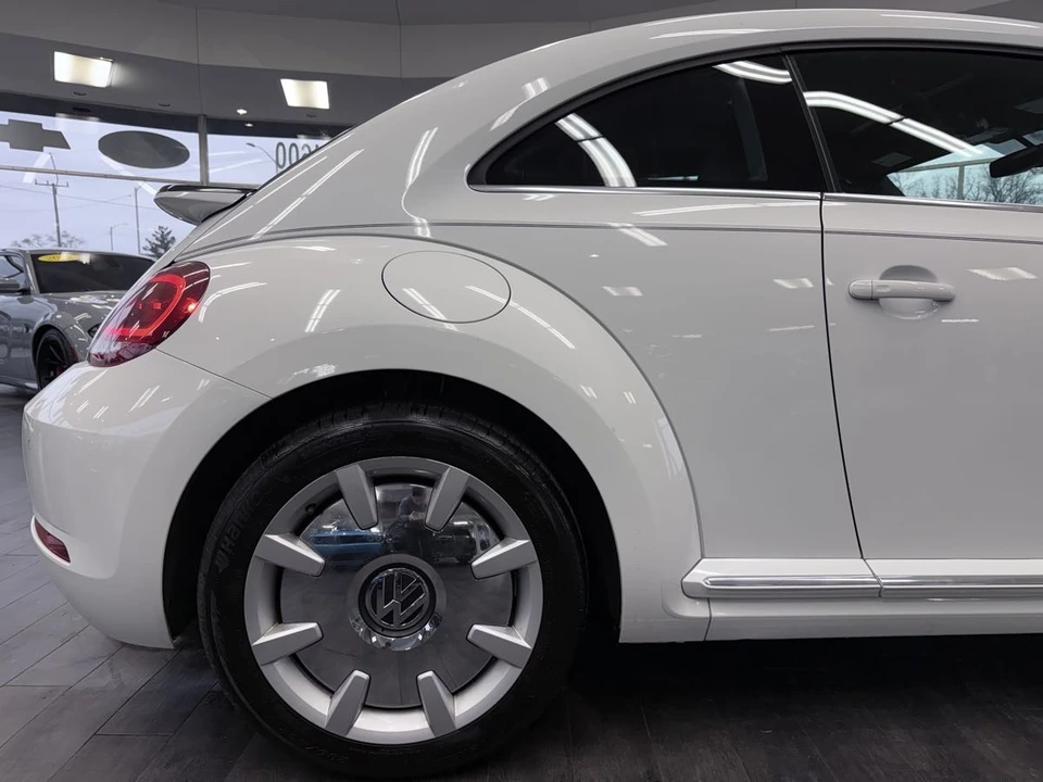 2018 Volkswagen A5 Beetle - Image 8 of 12