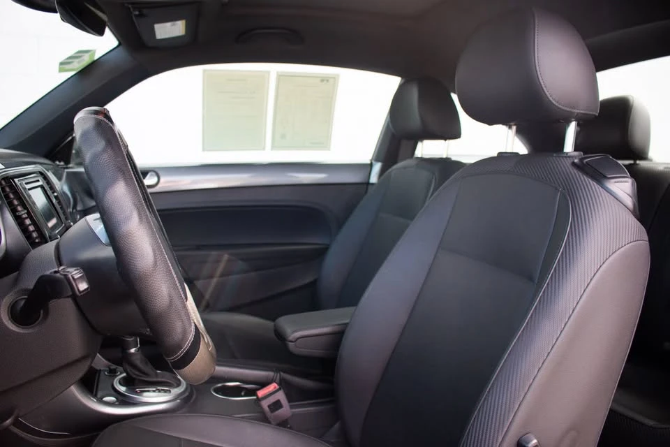 2018 Volkswagen A5 Beetle - Image 16 of 19