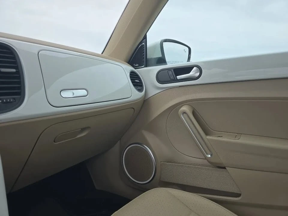 2018 Volkswagen A5 Beetle - Image 12 of 15