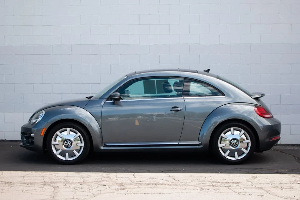 2018 Volkswagen A5 Beetle - Image 2 of 19