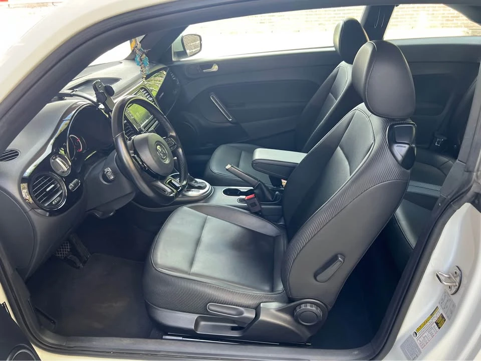 2018 Volkswagen A5 Beetle - Image 6 of 10