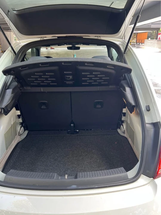 2018 Volkswagen A5 Beetle - Image 8 of 10