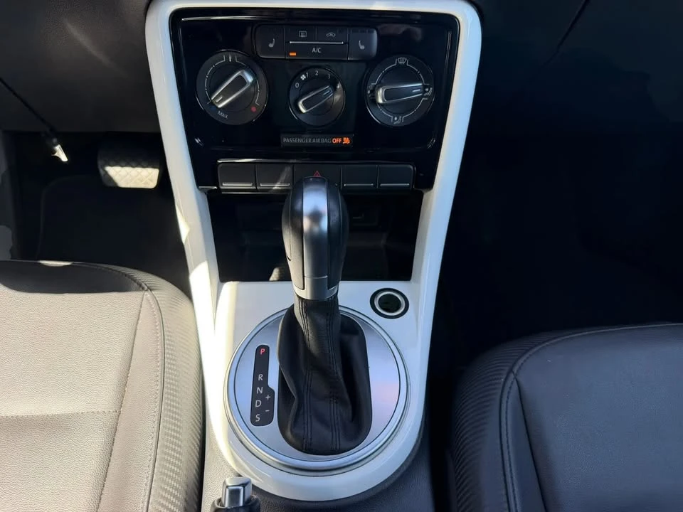 2018 Volkswagen A5 Beetle - Image 12 of 20