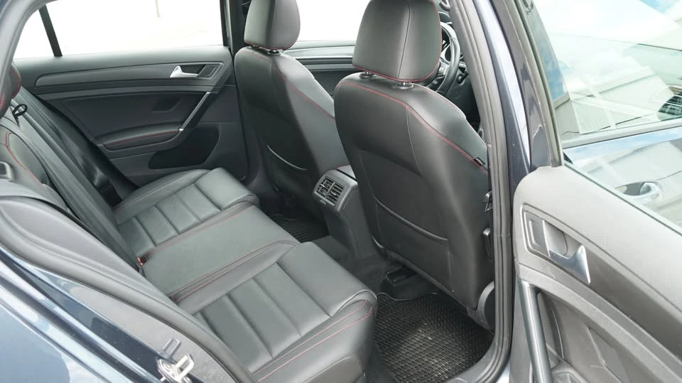 2018 Volkswagen GTI Mk7 - Image 11 of 17