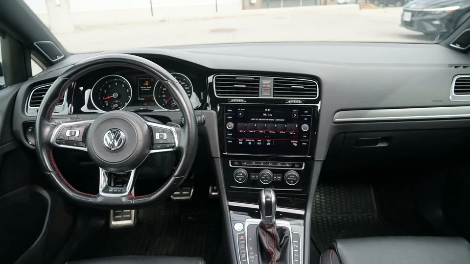 2018 Volkswagen GTI Mk7 - Image 6 of 17