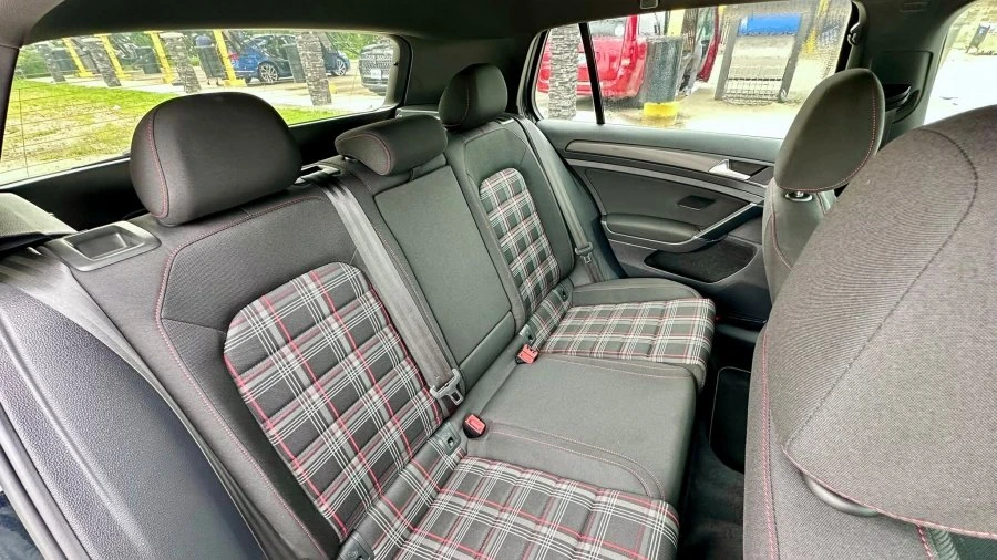 2018 Volkswagen GTI Mk7 - Image 7 of 20